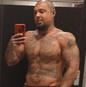 Meet your Posher, Kenny